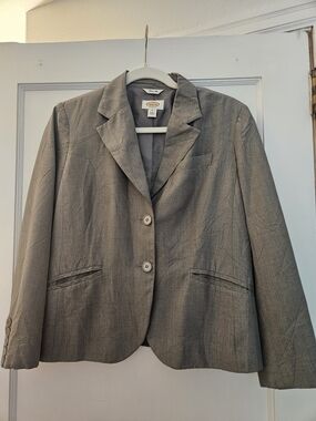 Talbots 100% Silk Gray Women's Two-Button Blazer